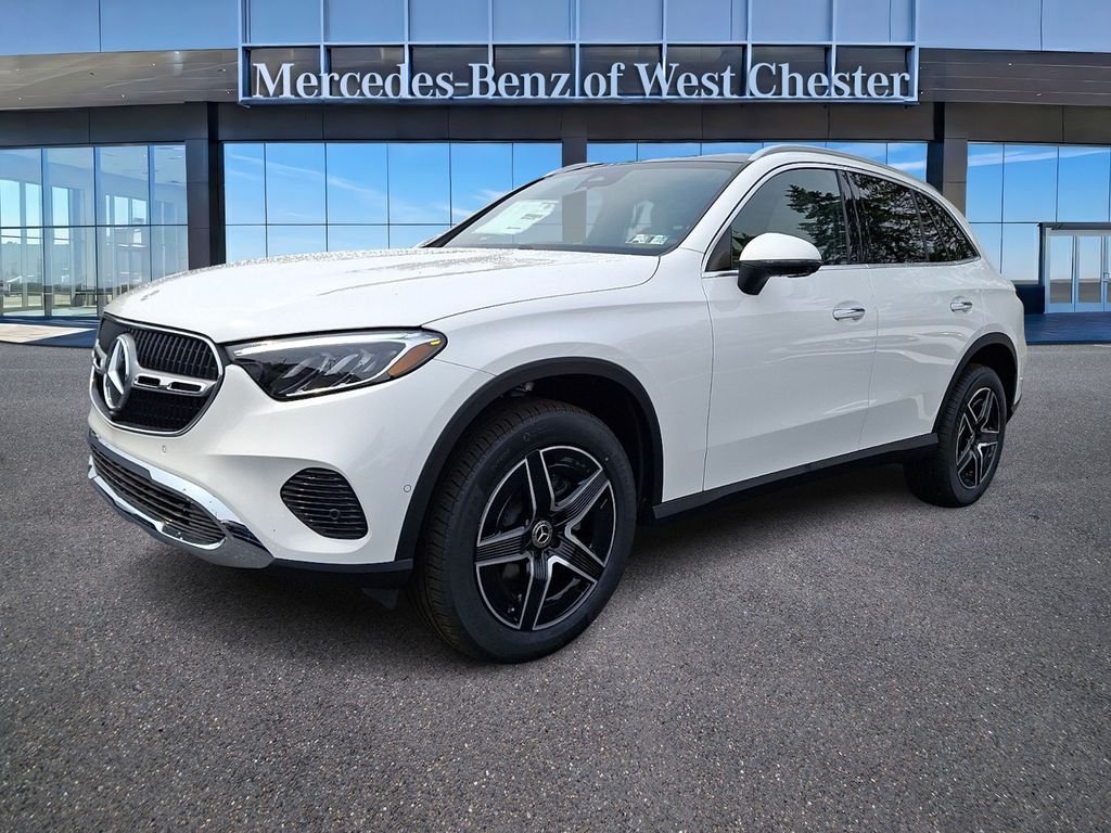 New 2026 Polar White Mercedes-Benz GLC 300 image 3