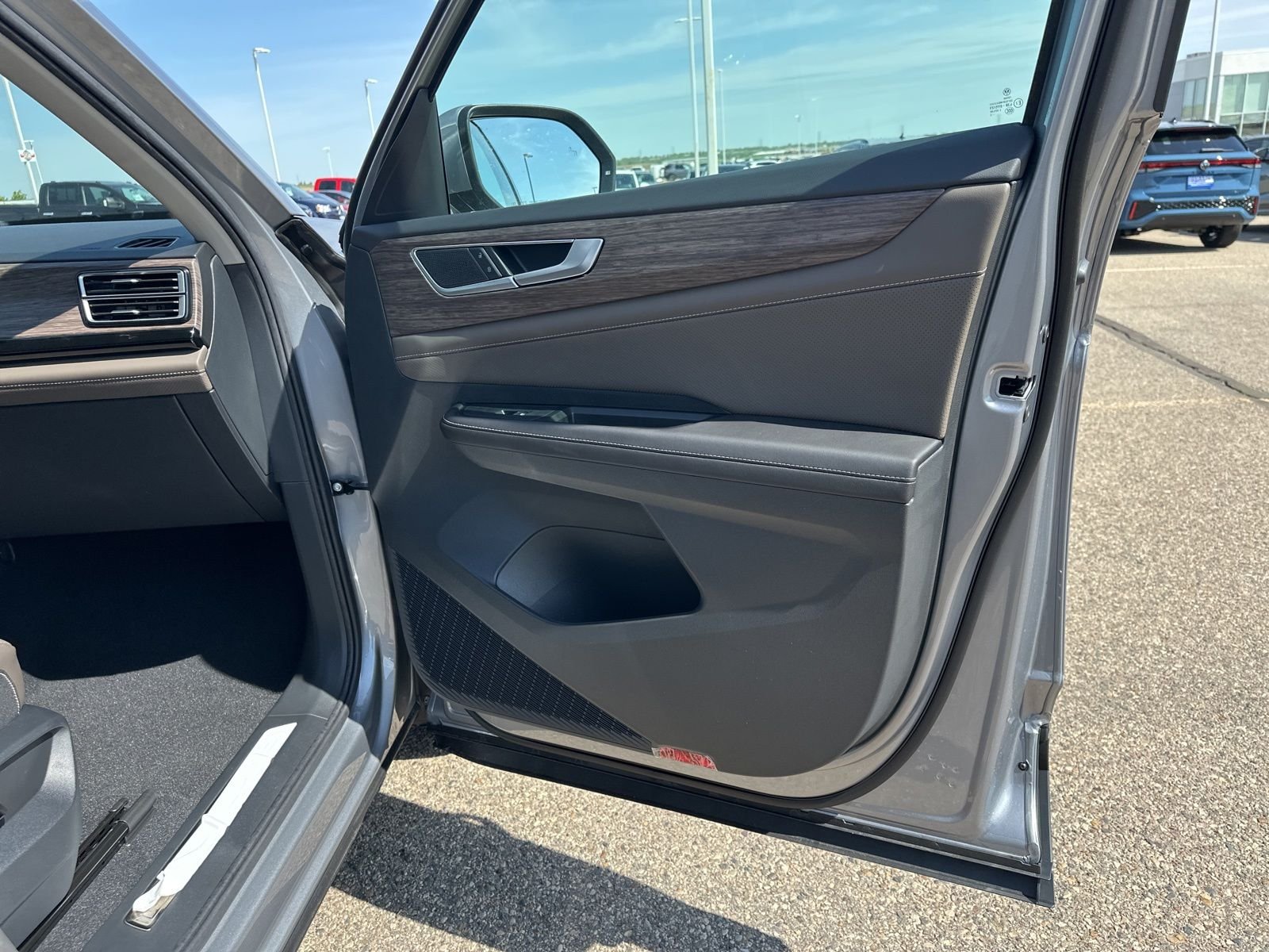 New 2026 Silver Volkswagen 2.0T SEL image 42