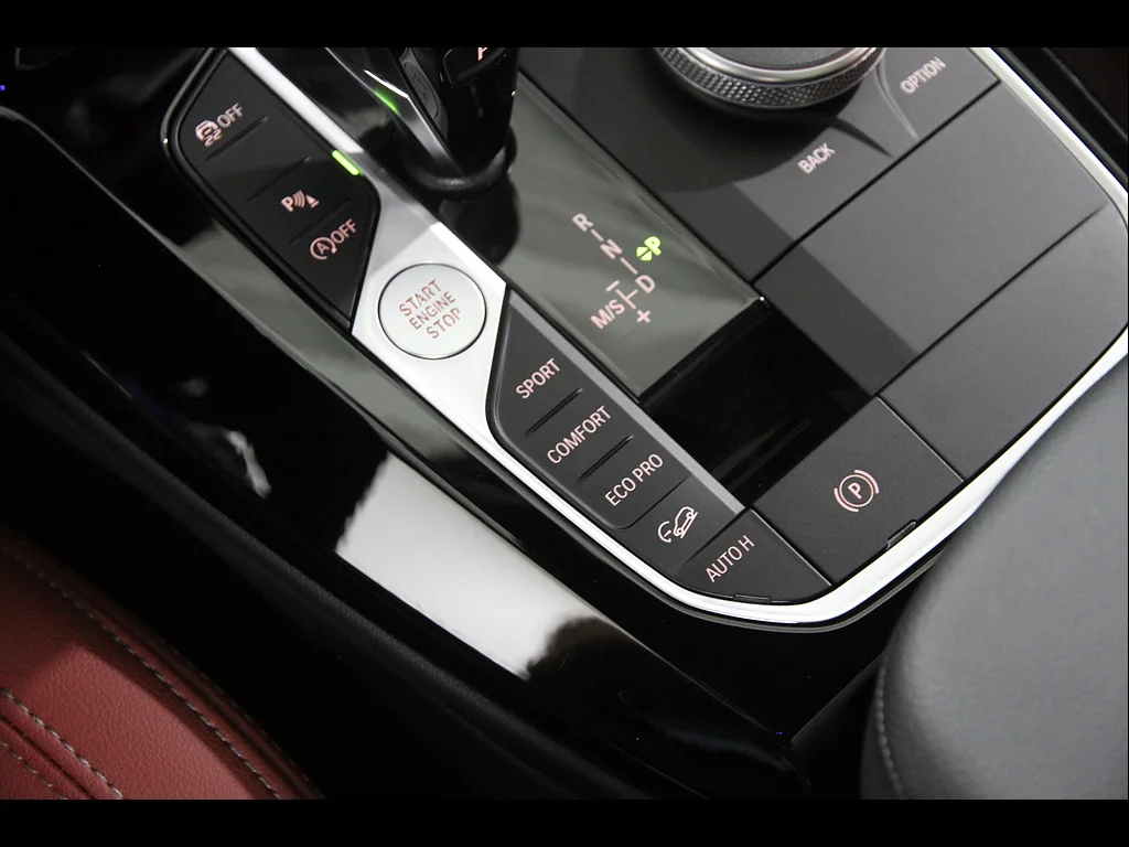 Certified Used 2024 Mineral White Metallic BMW xDrive30i image 15