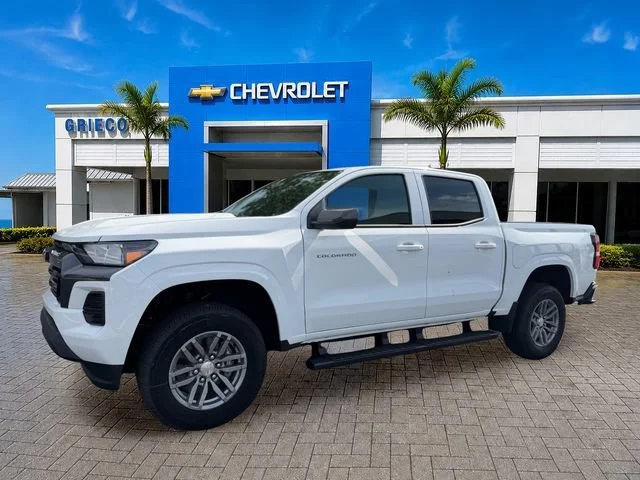 New 2026 Summit White Chevrolet LT image 3