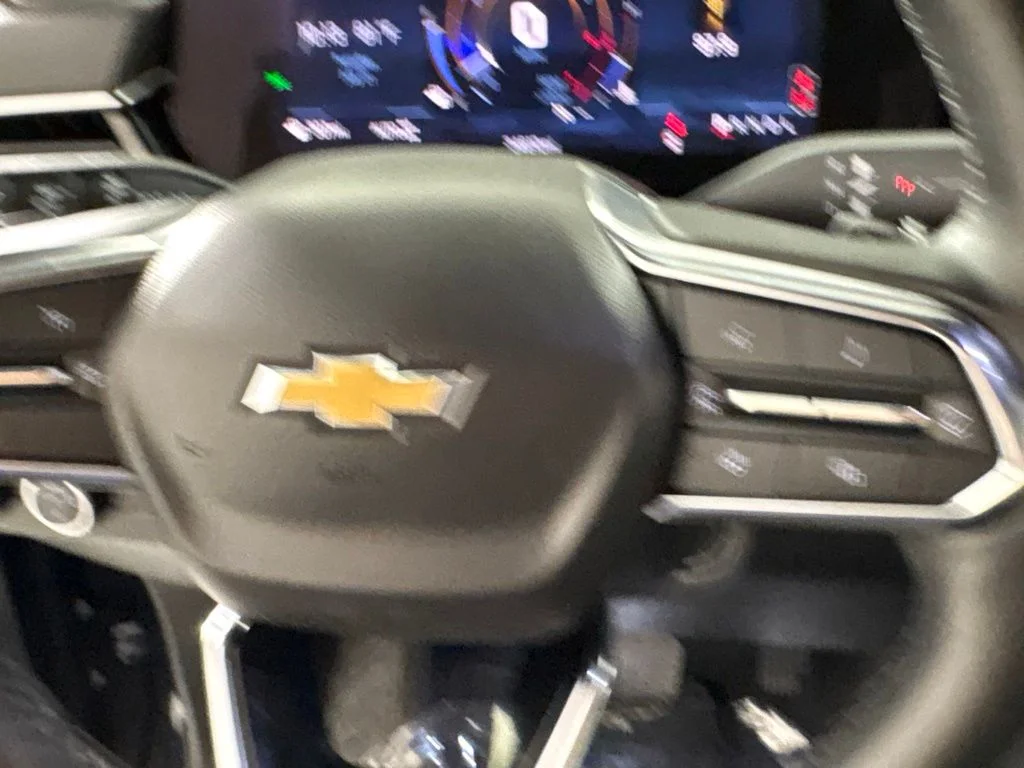 Used 2025 Gray Chevrolet Premier image 35