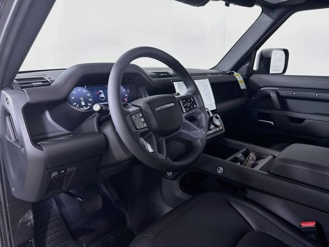 New 2026 Carpathian Grey Land Rover X-Dynamic SE image 9
