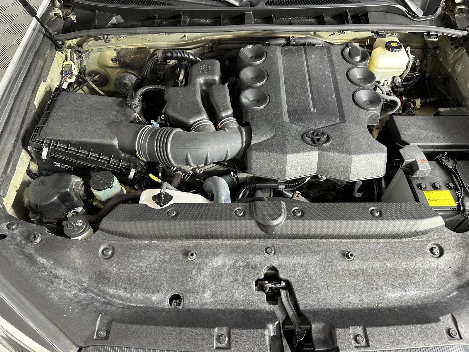 Used 2019 Classic Silver Metallic Toyota Limited image 3