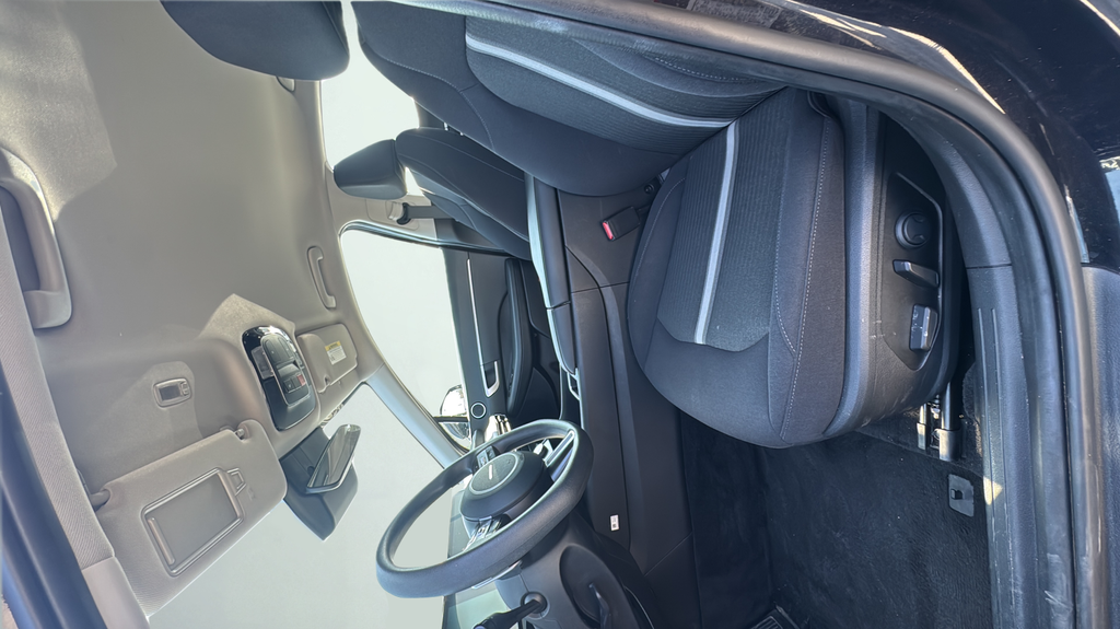 Used 2025 Blue Hyundai SEL image 12