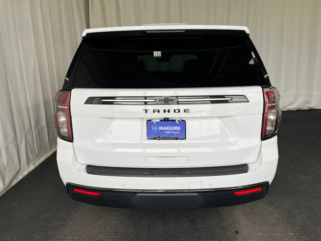 Used 2022 White Chevrolet Z71 image 24
