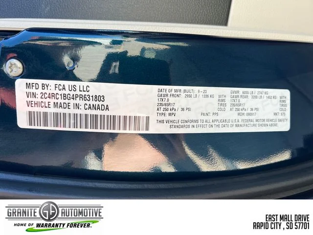 2023 Chrysler Pacifica Touring L - Photo 30