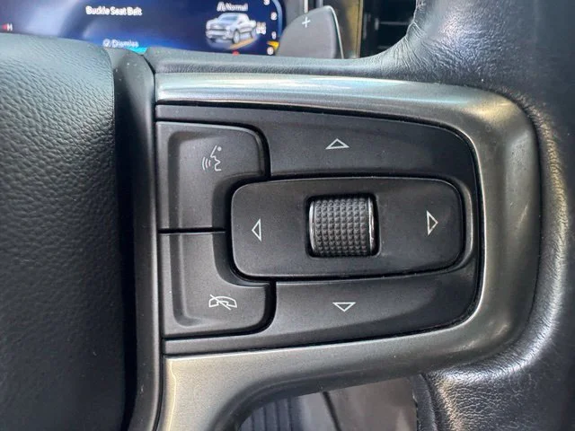 Used 2022 Blue Chevrolet LTZ image 19