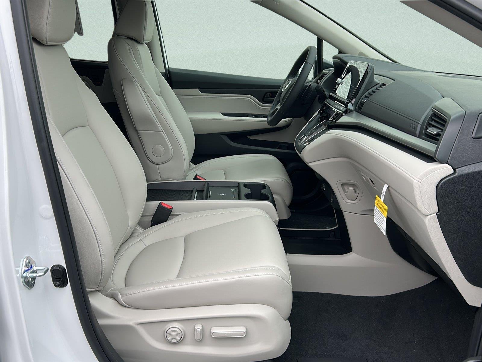 New 2027 Platinum White Pearl Honda EX-L image 27