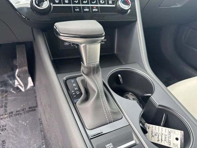 2025 Hyundai Sonata SE - Photo 27