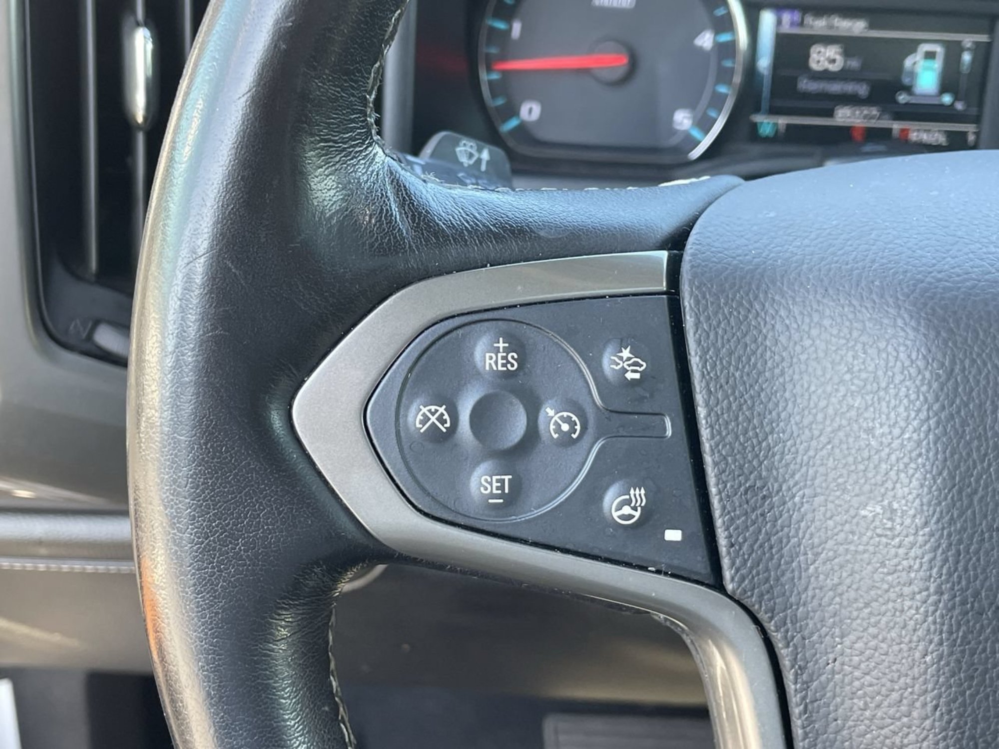 Used 2019 Summit White Chevrolet High Country image 29