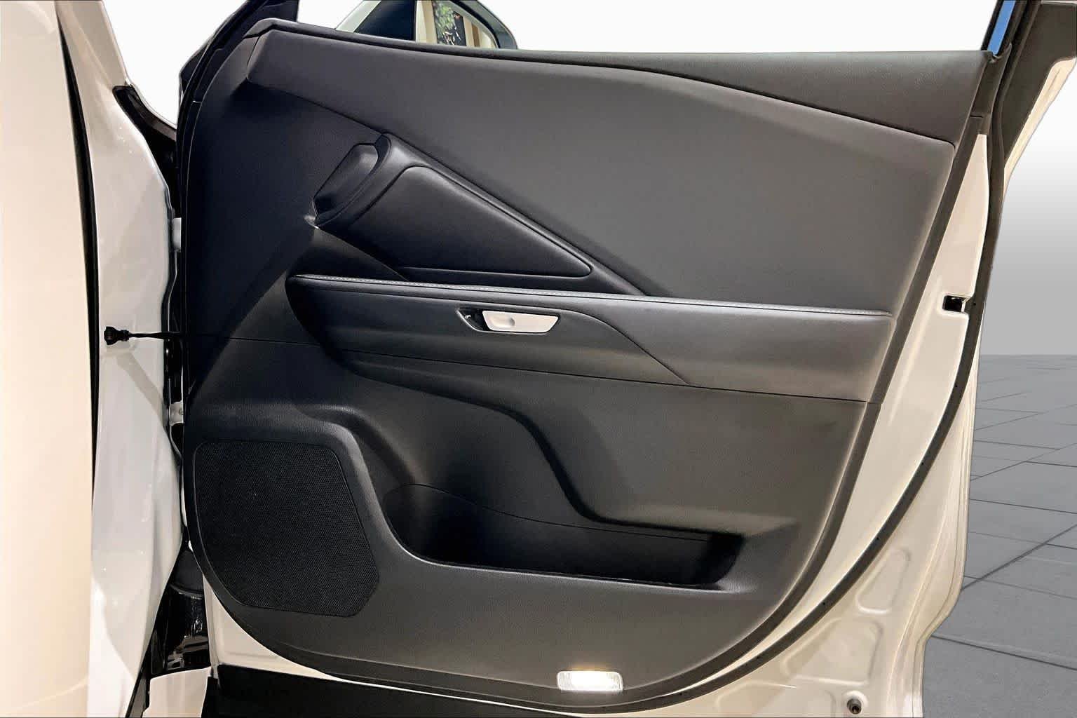 Certified Used 2025 Wind Chill Pearl Lexus  image 21