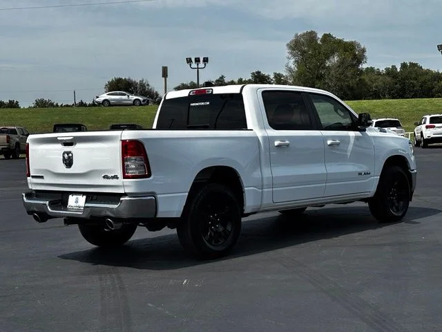 Used 2022 White Ram Big Horn/Lone Star image 7