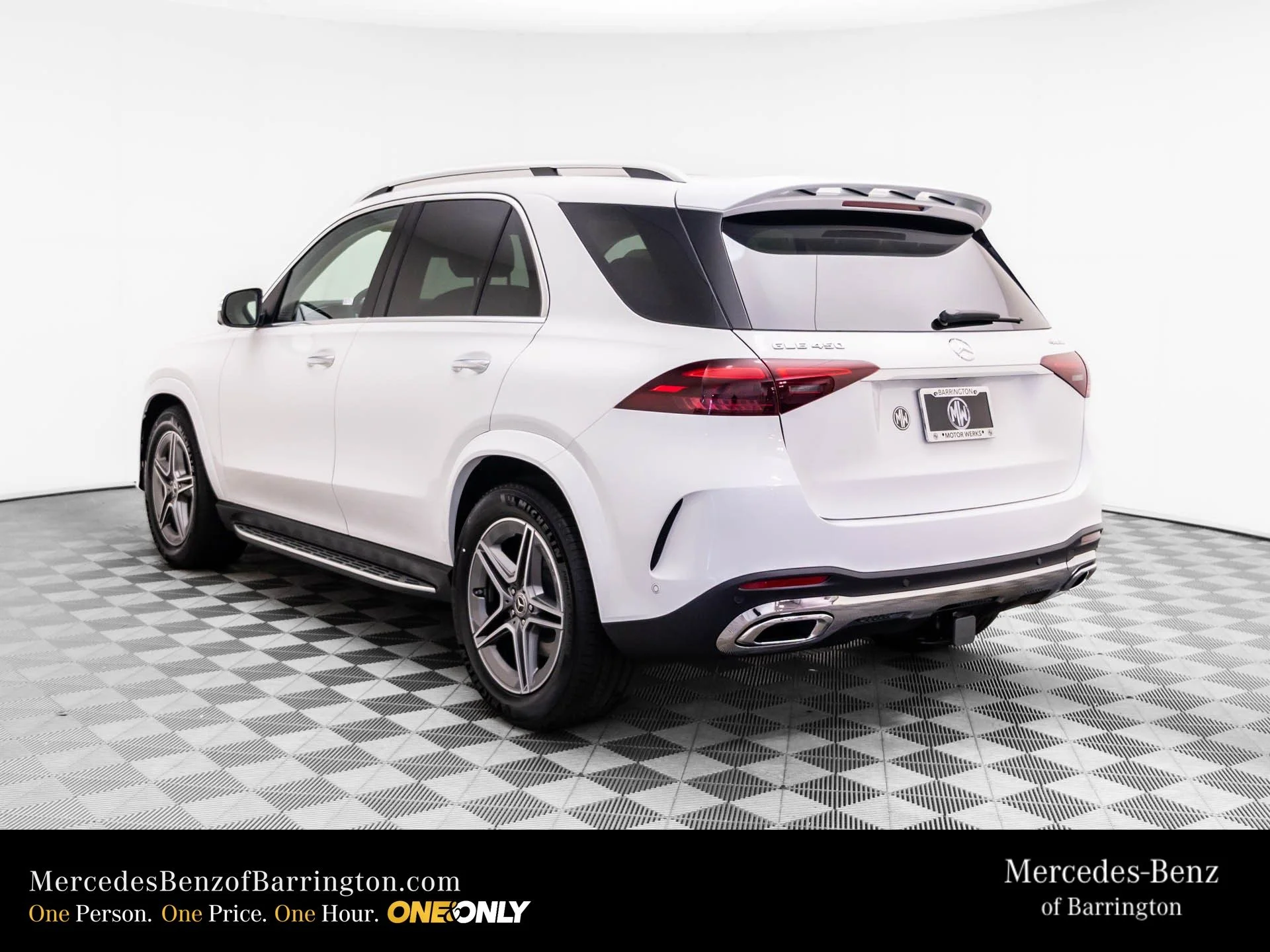 New 2026 White Mercedes-Benz GLE 450 image 3
