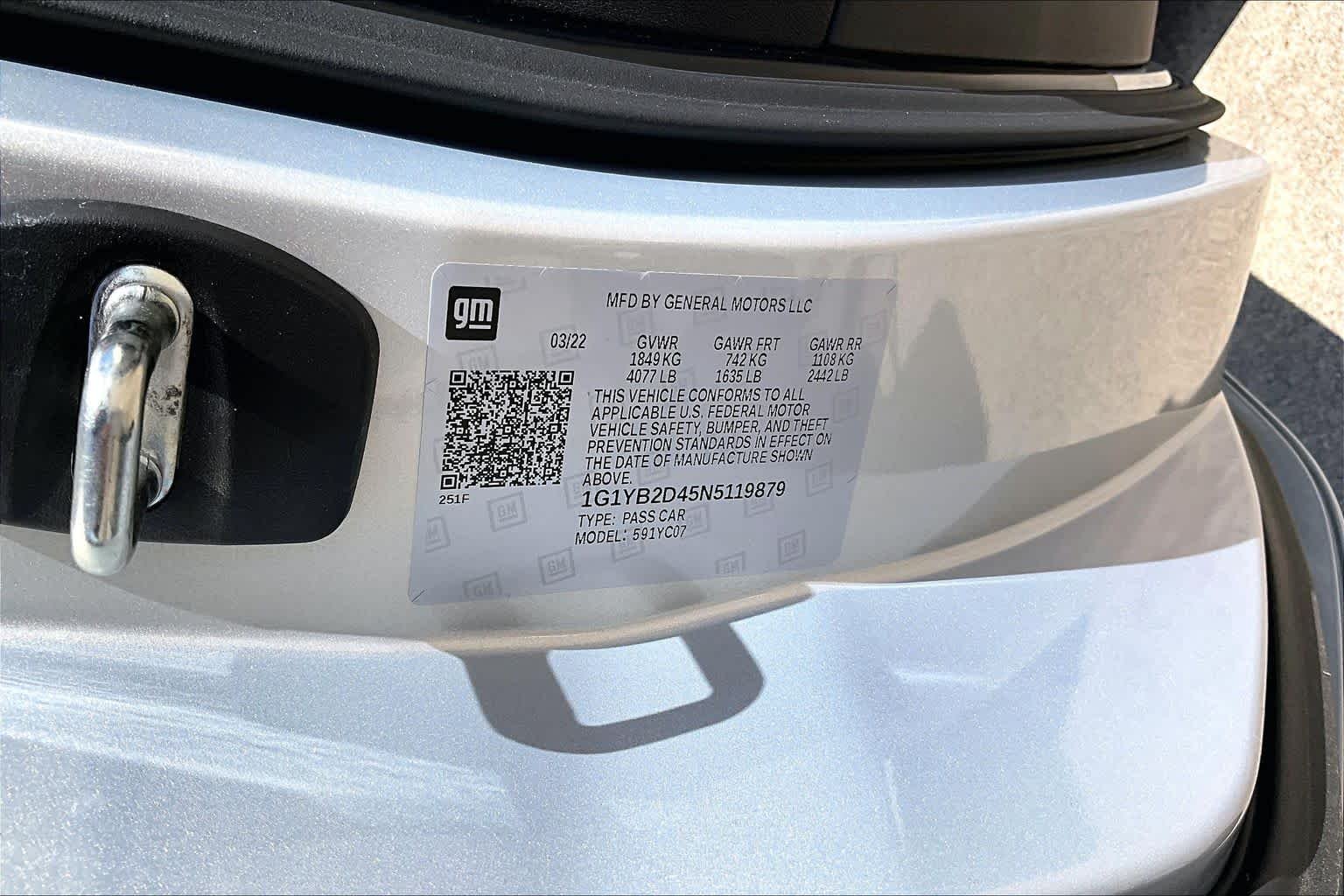 Used 2022 Silver Flare Metallic Chevrolet 2LT image 32