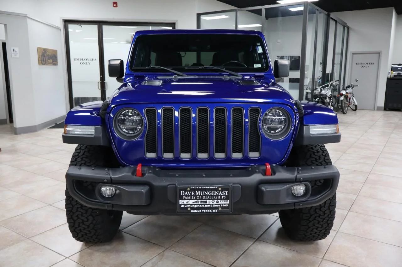 Used 2020 Ocean Blue Metallic Clear Coat Jeep Rubicon image 8