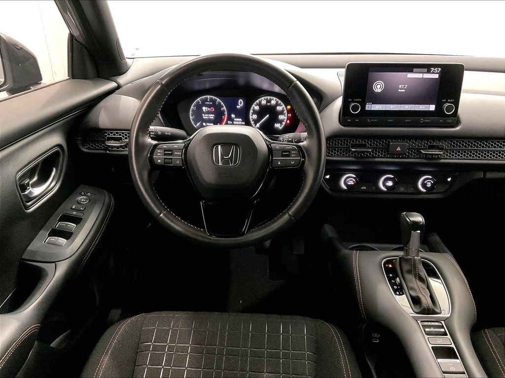 Used 2024 Gray Honda Sport image 17