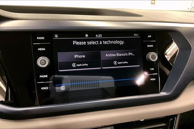 2023 Volkswagen Taos SE - Photo 31