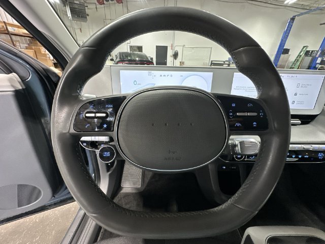 Certified Used 2023 Teal Hyundai SE image 15