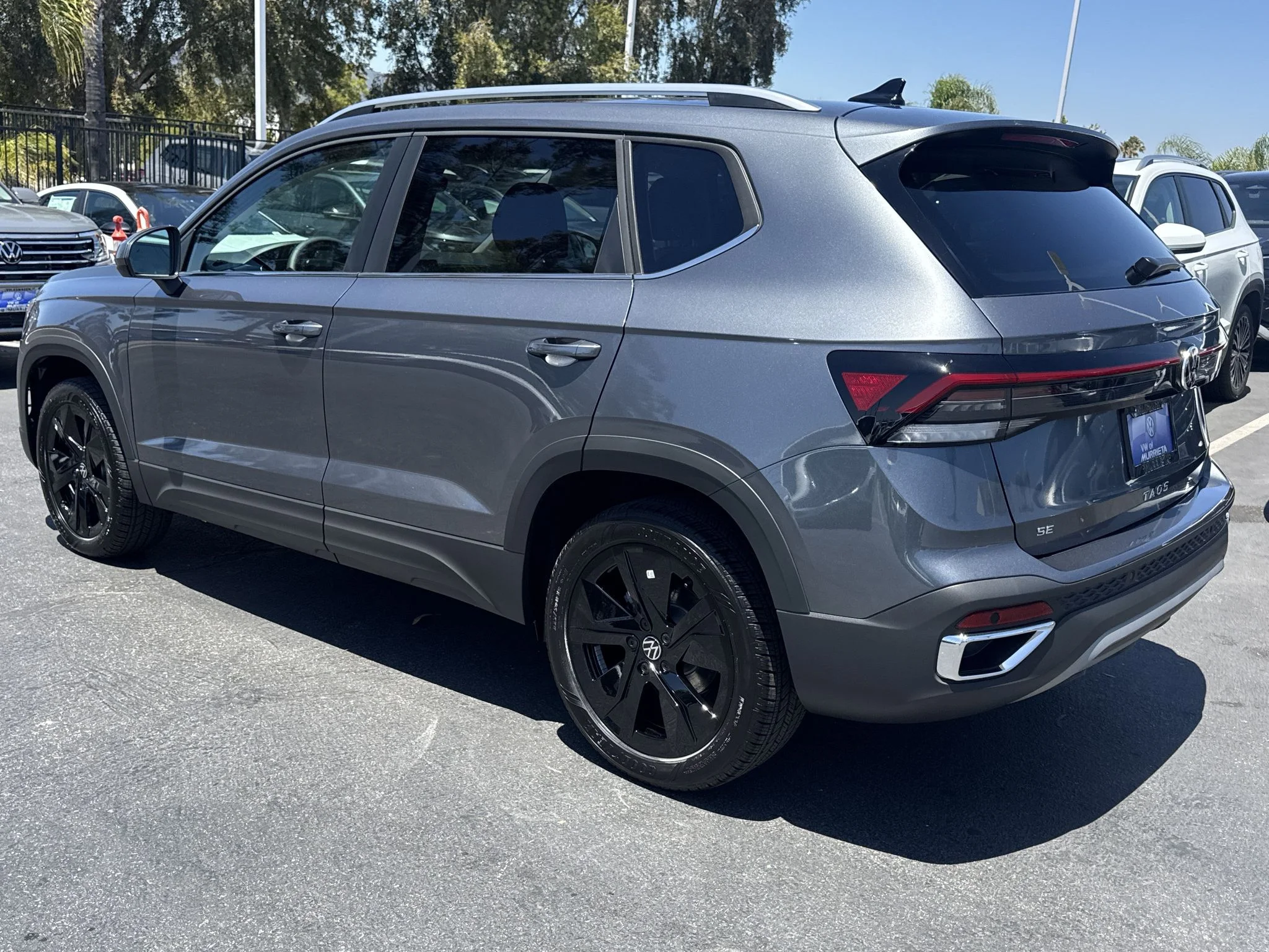 New 2026 Platinum Gray Metallic Volkswagen SE image 6