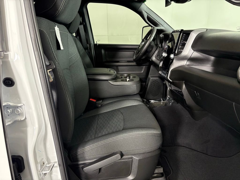 New 2026 Bright White Clear-Coat Exterior Paint RAM Tradesman image 13