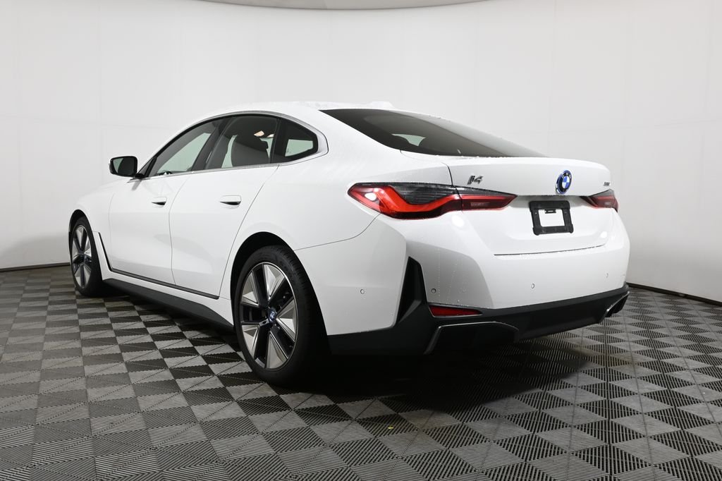 Certified Used 2024 Alpine White BMW xDrive40 image 9