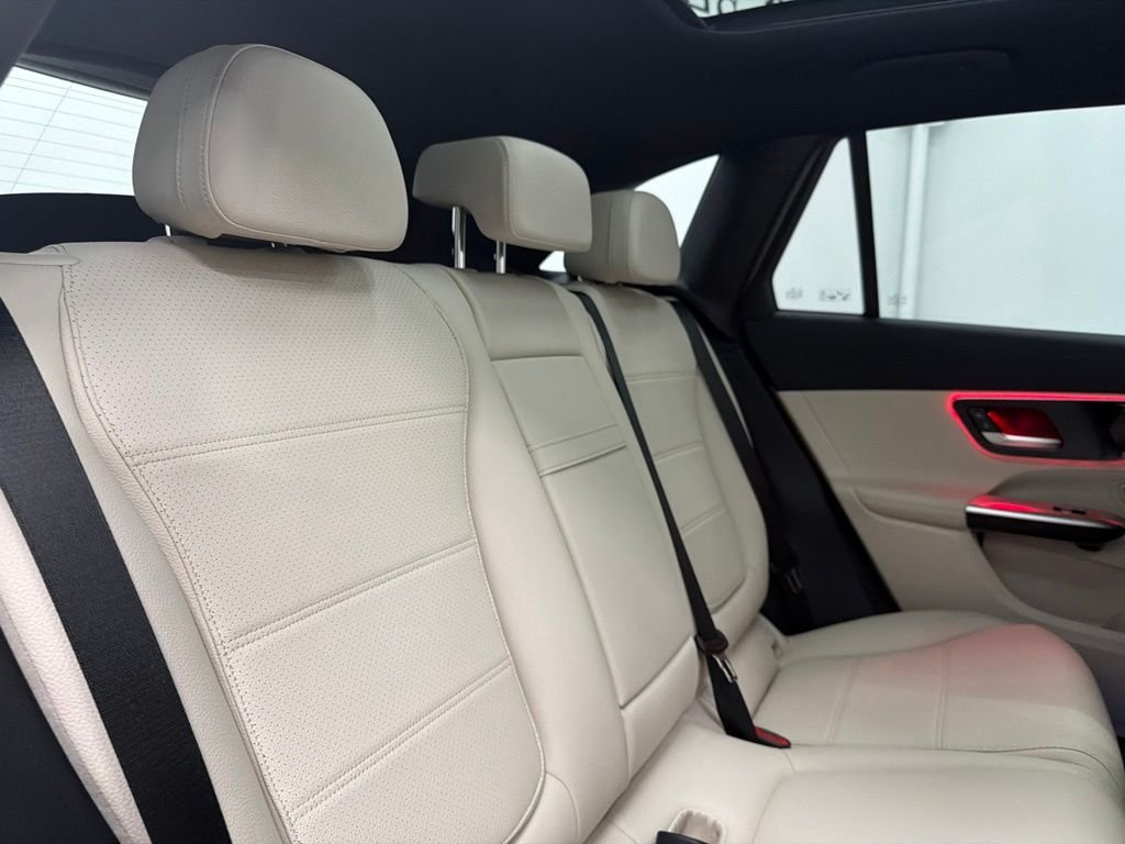 New 2026 Black Mercedes-Benz GLC 300 image 26