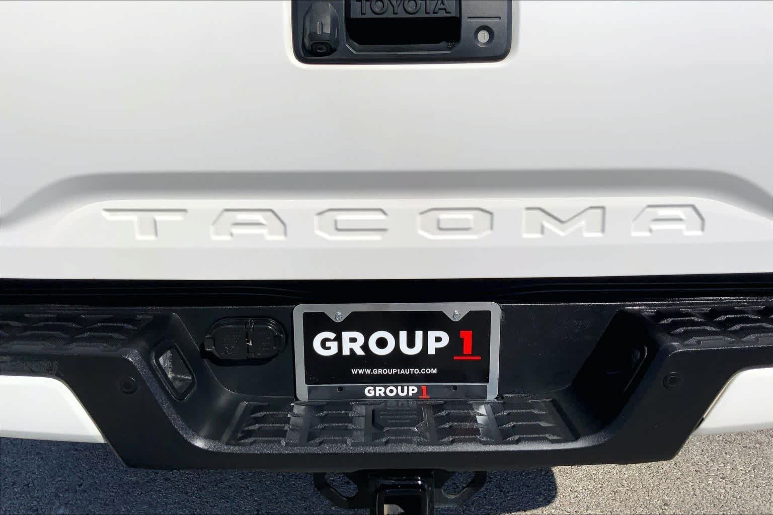 Used 2020 Super White Toyota TRD Off Road image 9