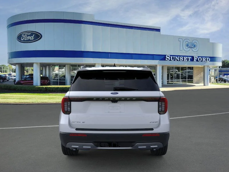 New 2026 Space White Metallic Ford Active™ image 5
