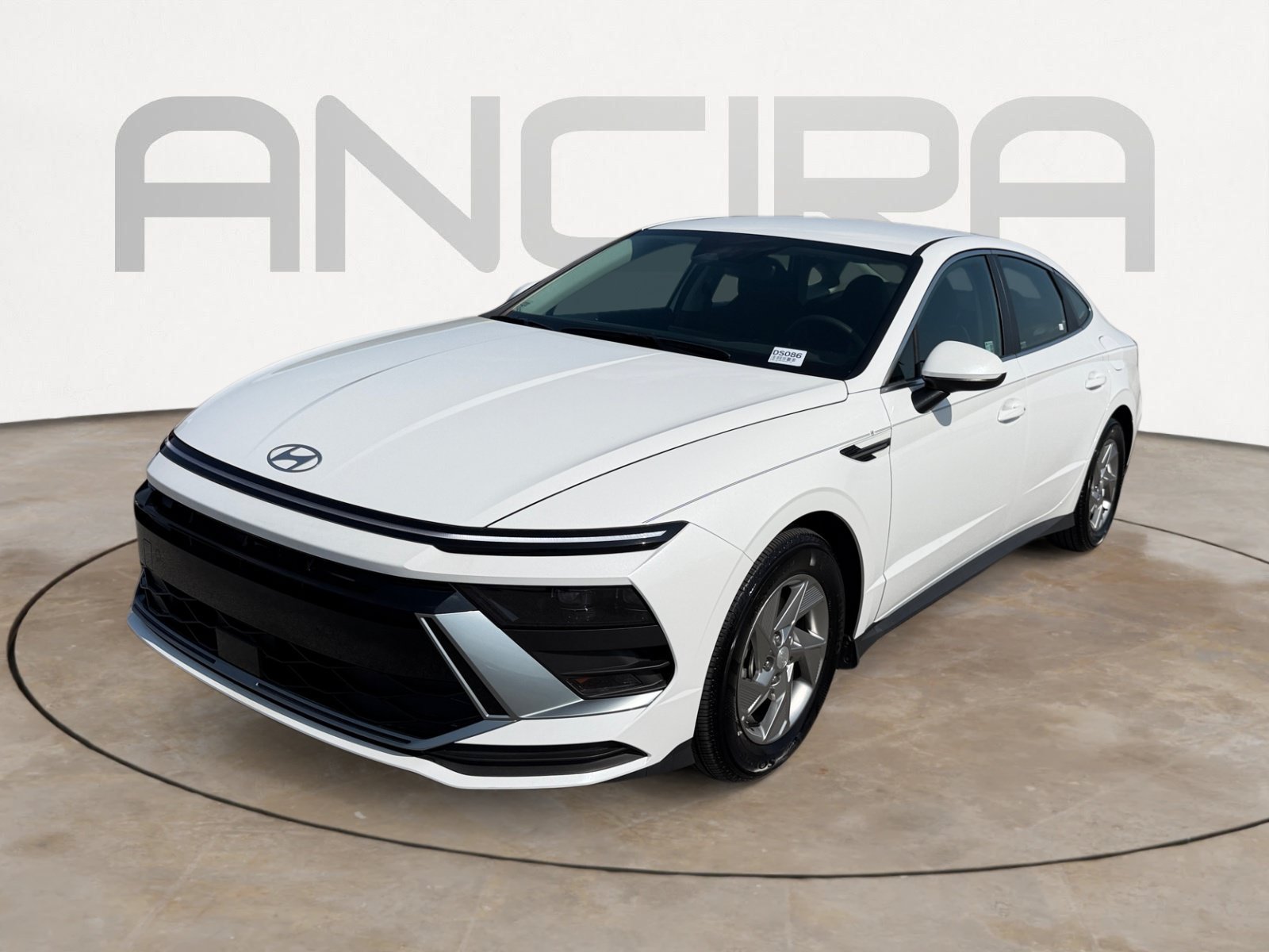 Used 2025 Serenity White Hyundai SE image 6