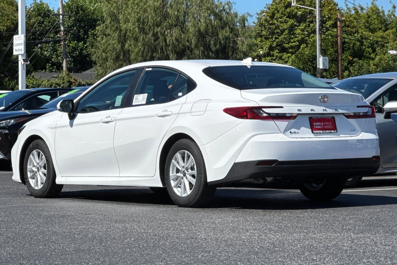 New 2026  Toyota LE image 7