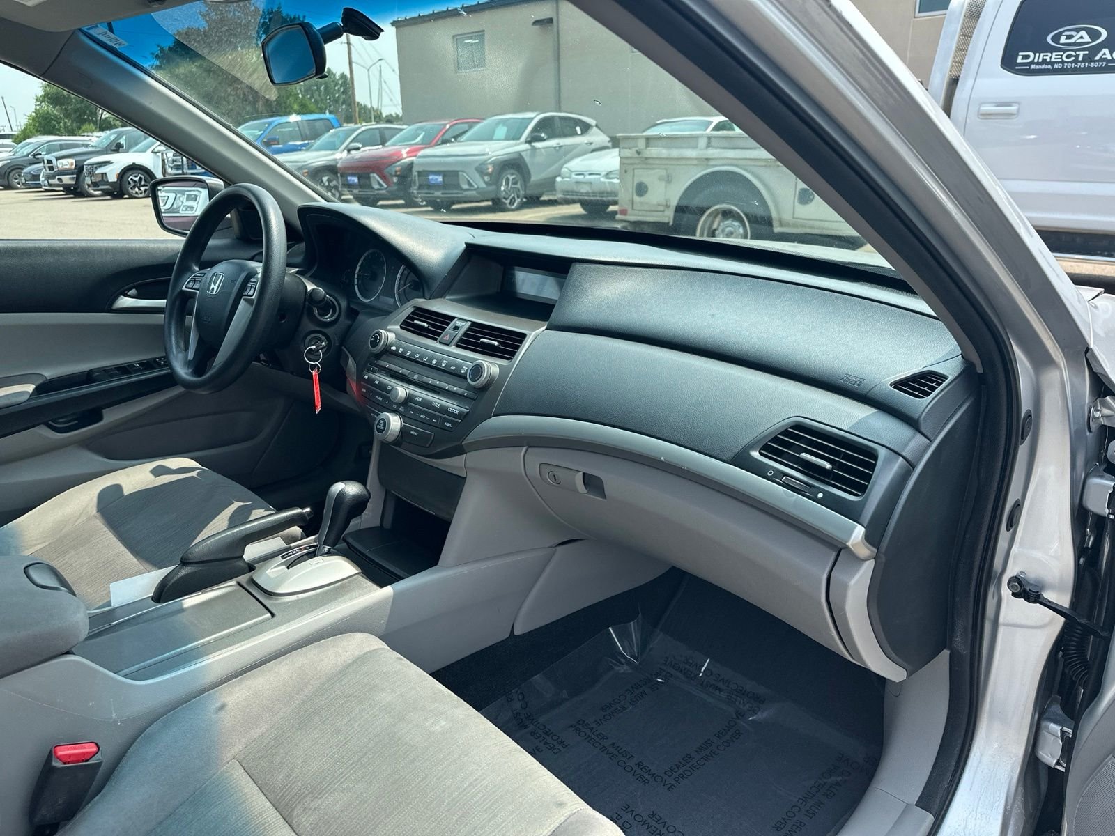 Used 2012 Silver Honda LX image 31