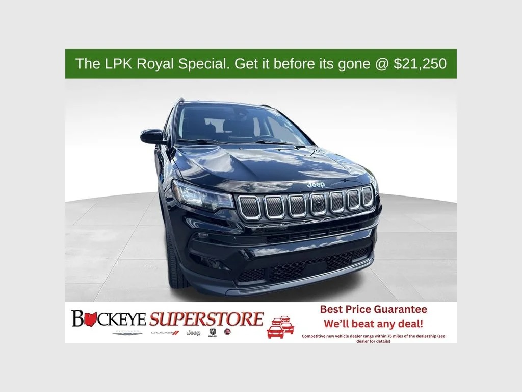 Used 2022 Black Jeep Latitude Lux image 1