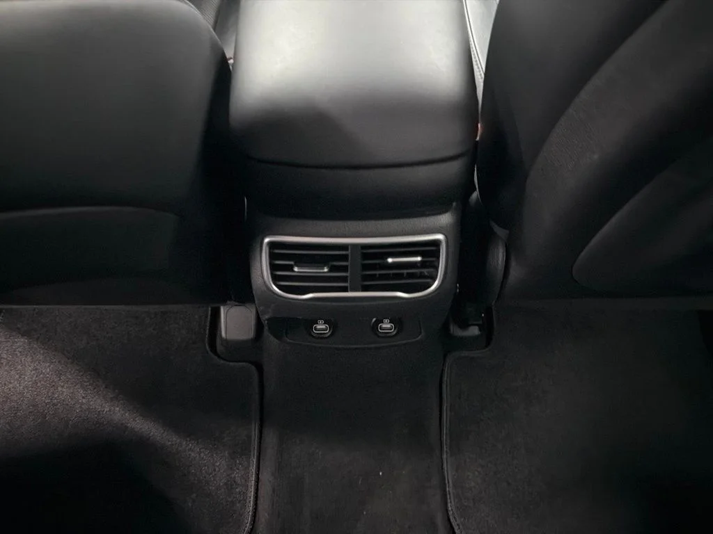 Used 2021 Black Hyundai SEL image 26