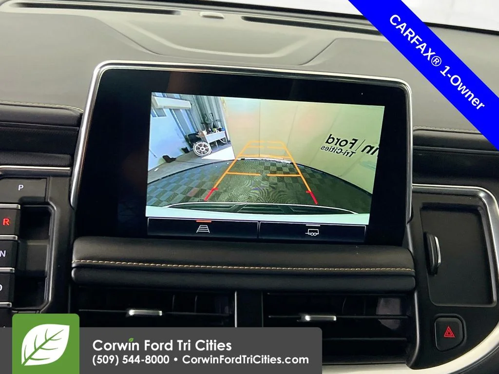 Used 2022 Summit White GMC AT4 image 23
