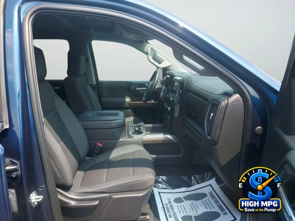 Used 2020 Blue Chevrolet RST image 22