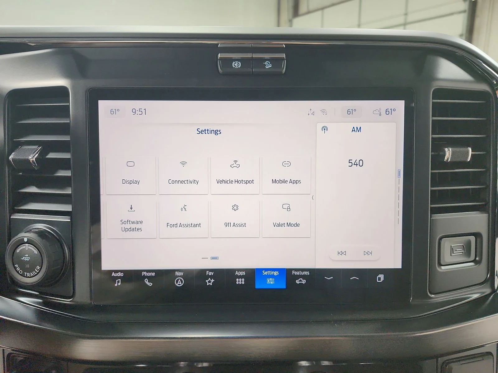 New 2026 Carbonized Gray Metallic Ford F-250® Lariat® image 31