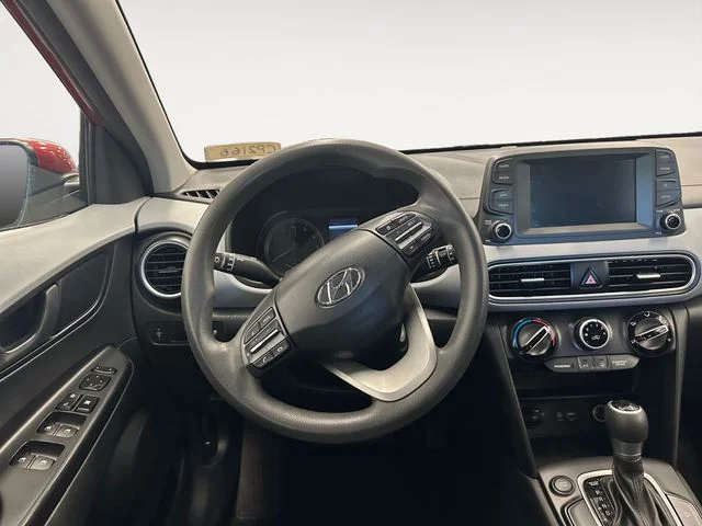 Used 2021 Red Hyundai SE image 12