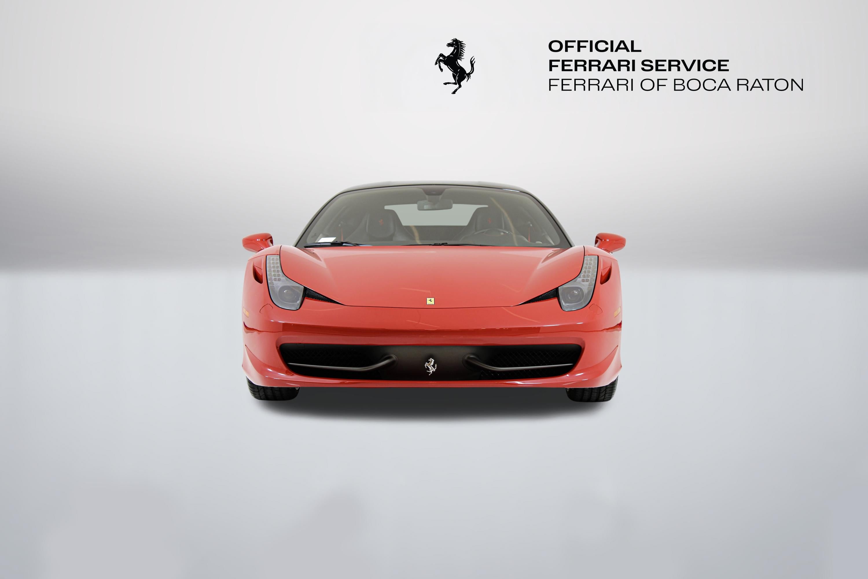 Used 2015 Red Ferrari  image 9