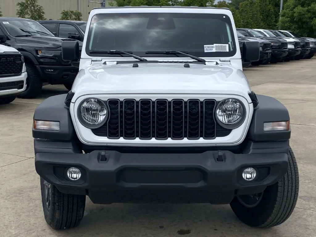 New 2026 Bright White Clear-Coat Exterior Paint Jeep Sport S image 29