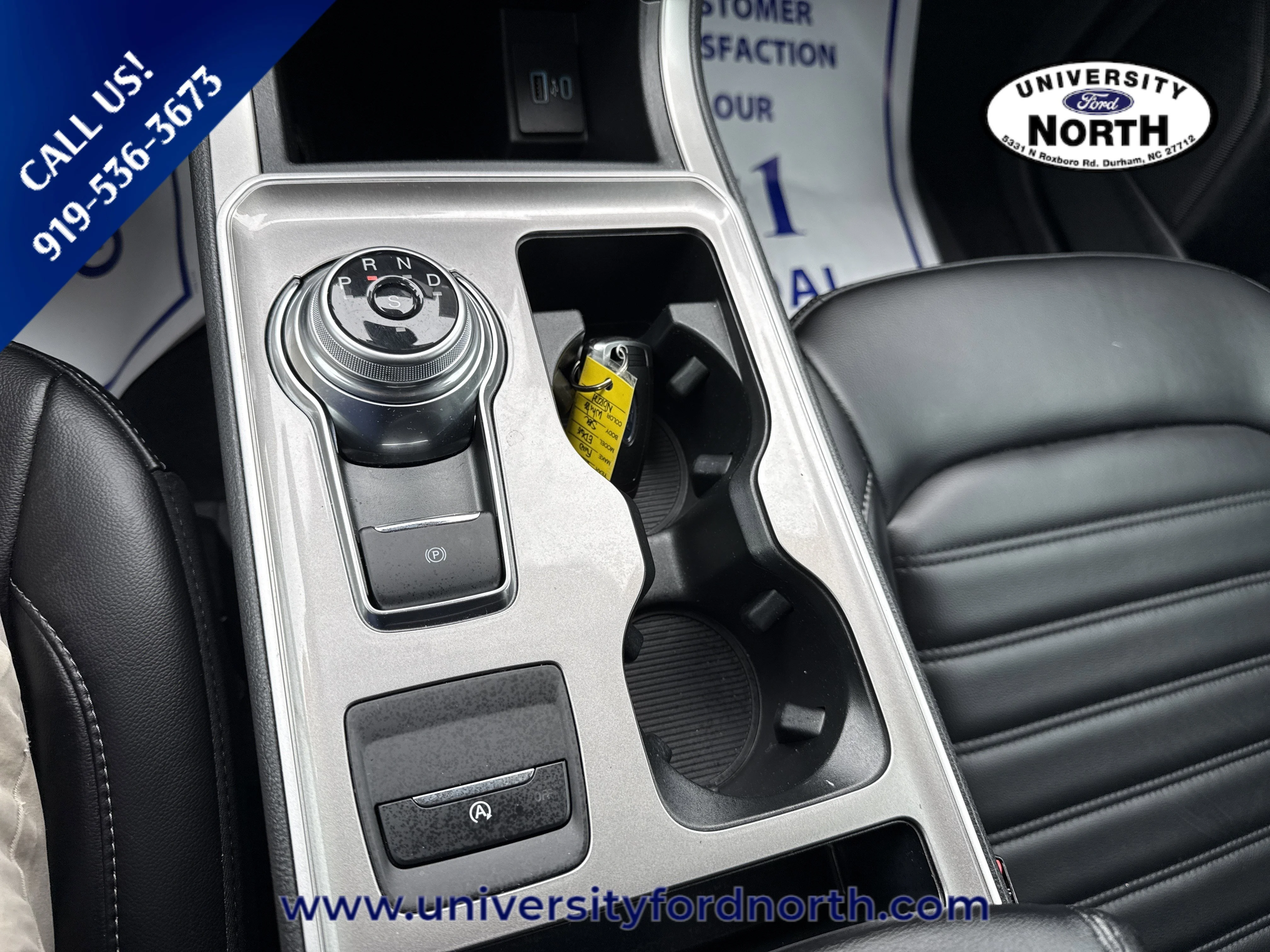 Used 2024 Oxford White Ford SEL image 27