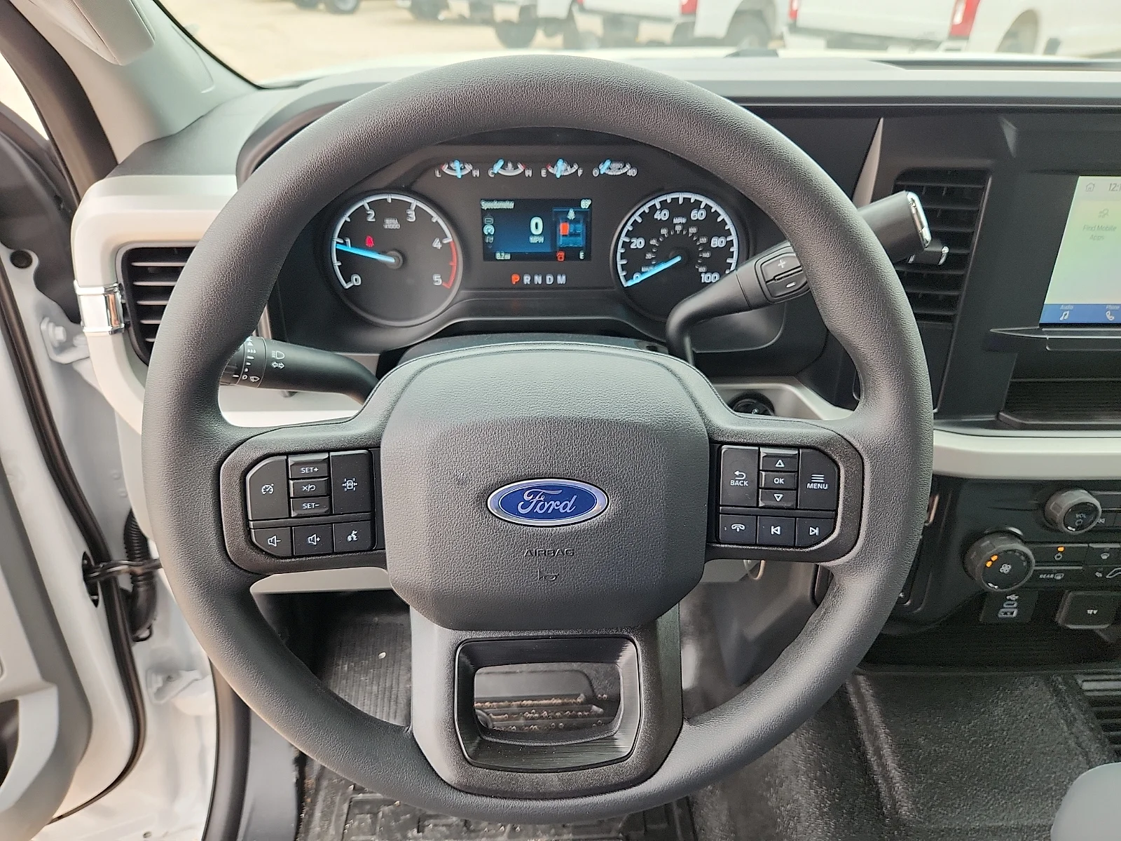 New 2026 Oxford White Ford XL image 21