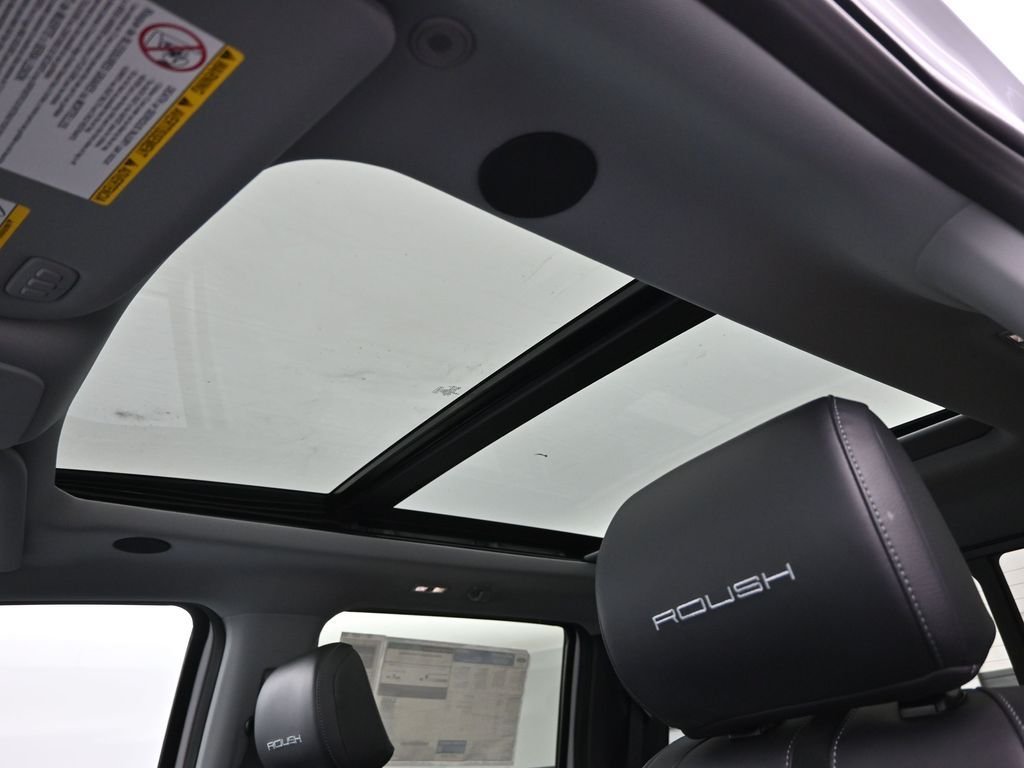 New 2026 Oxford White Ford Lariat image 9