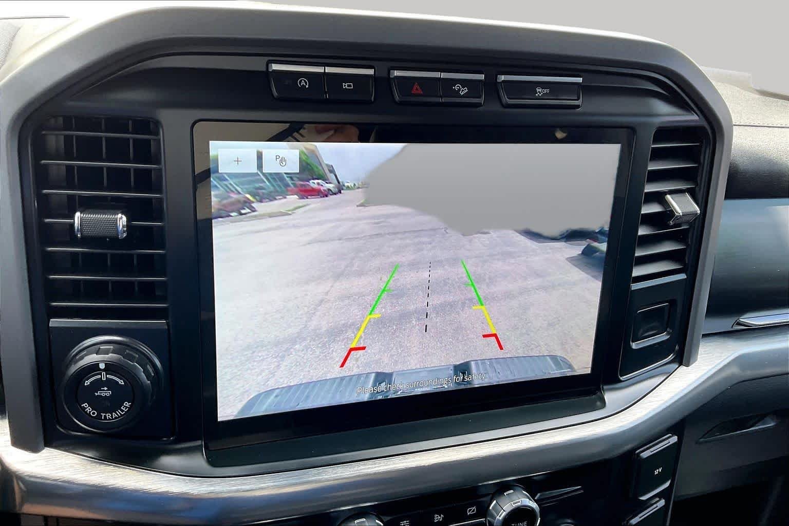 Used 2021 Agate Black Metallic Ford LARIAT image 26
