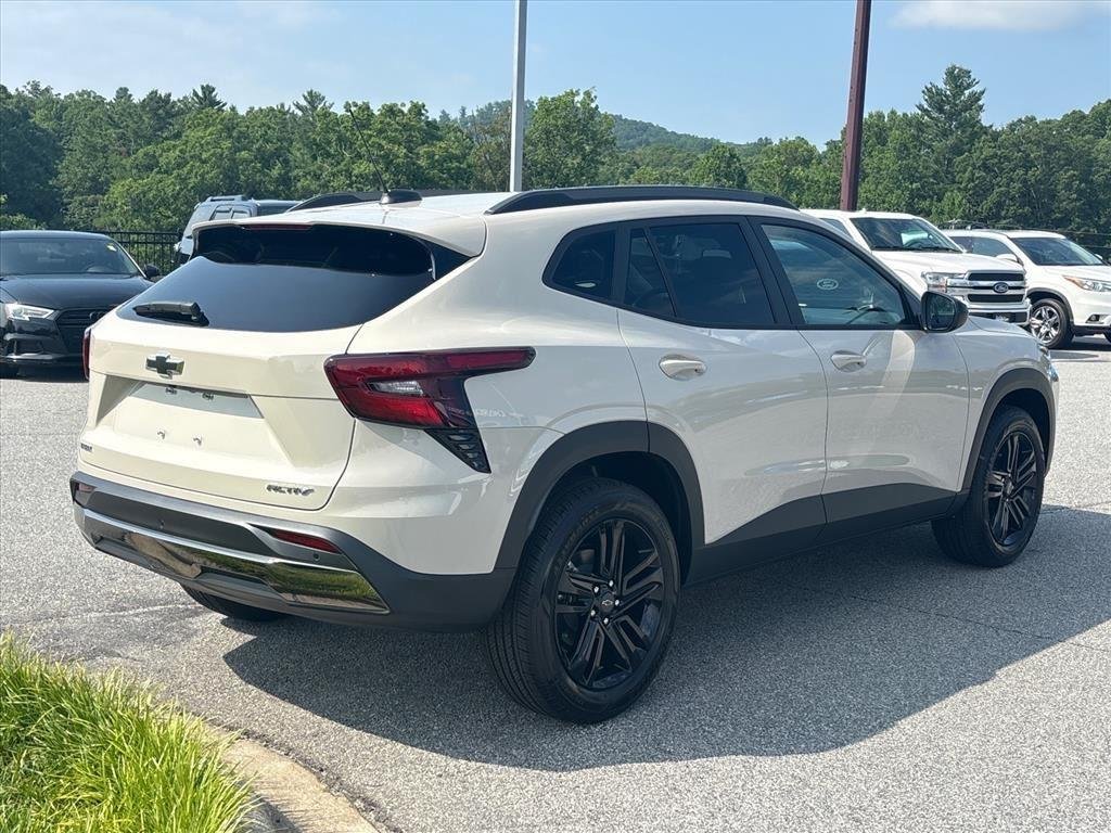 New 2026 White Sands Chevrolet ACTIV image 4