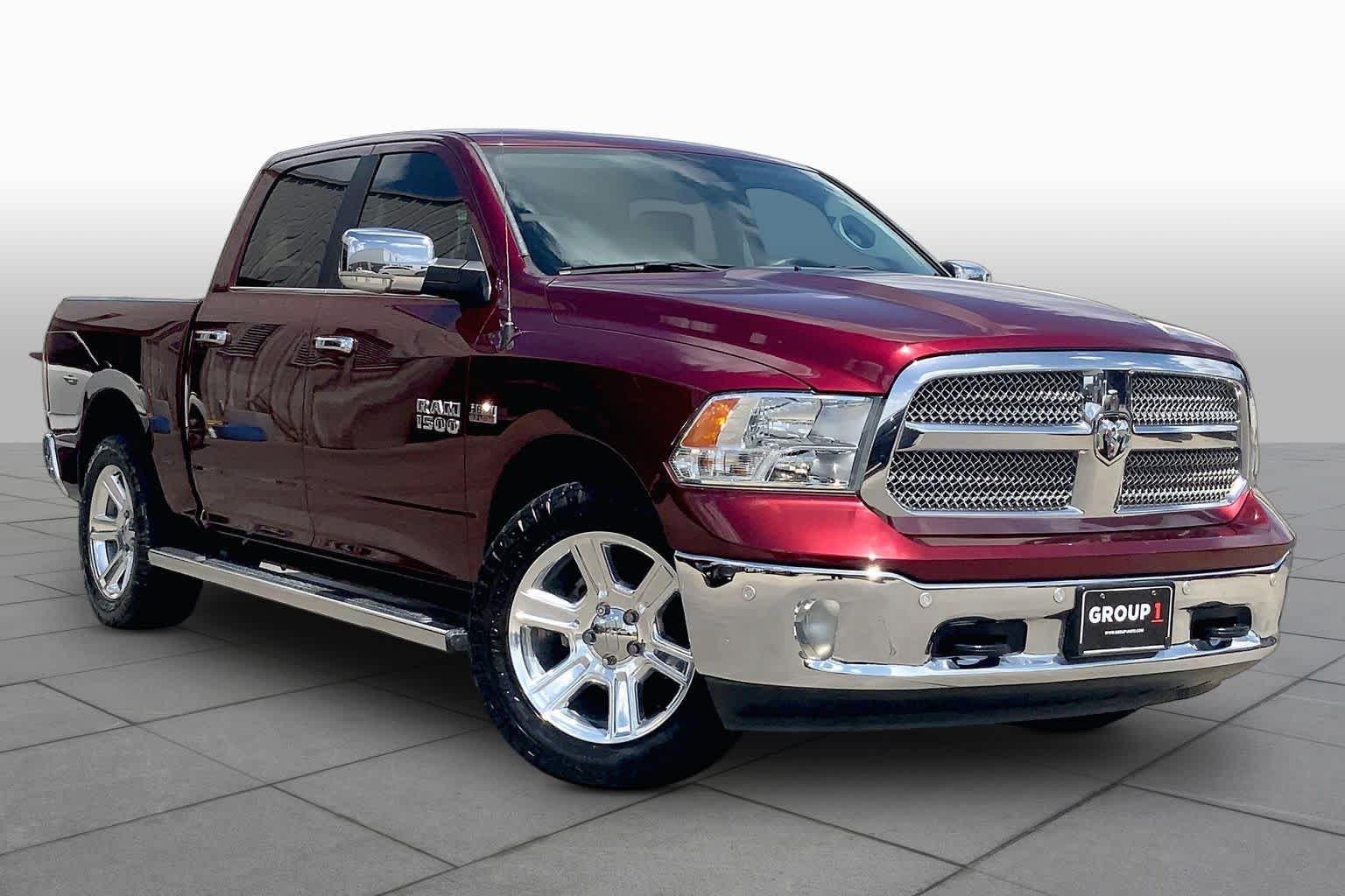 Used 2017 Delmonico Red Pearlcoat Ram Lone Star Silver image 3