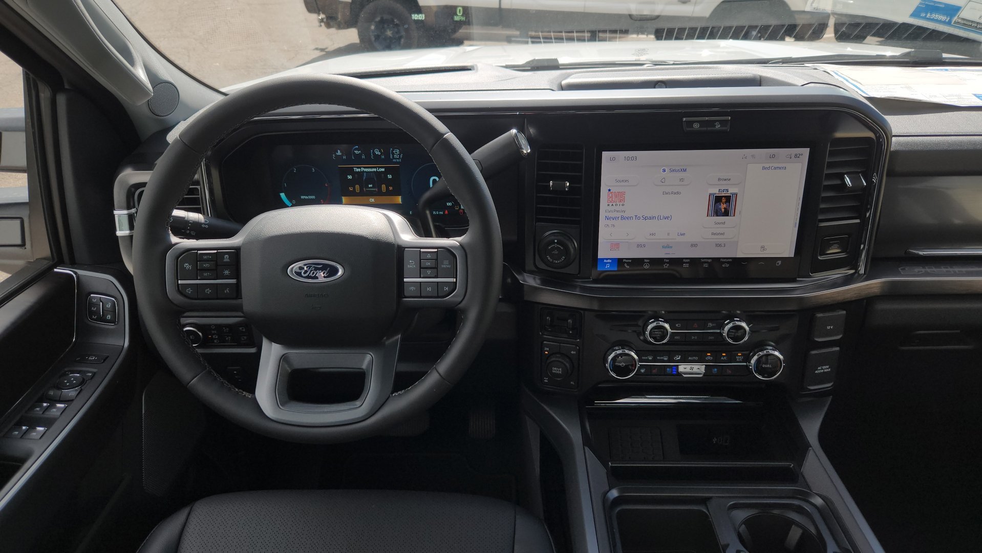 New 2026 Oxford White Ford LARIAT image 14
