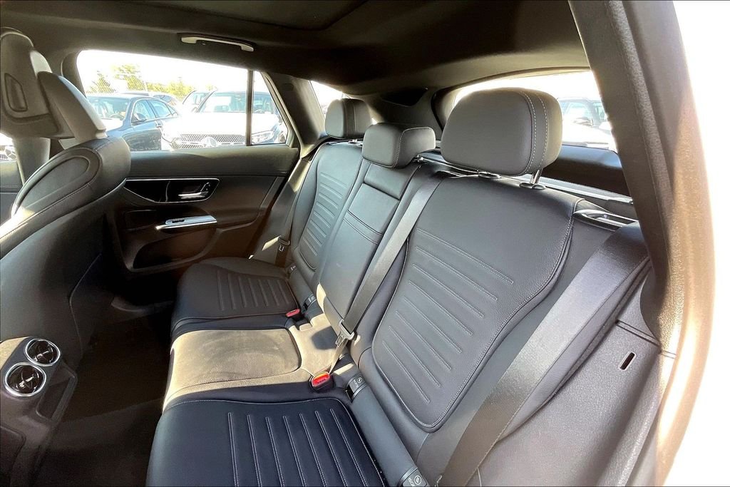 2025 Mercedes-Benz GLC AMG GLC43 - Photo 17