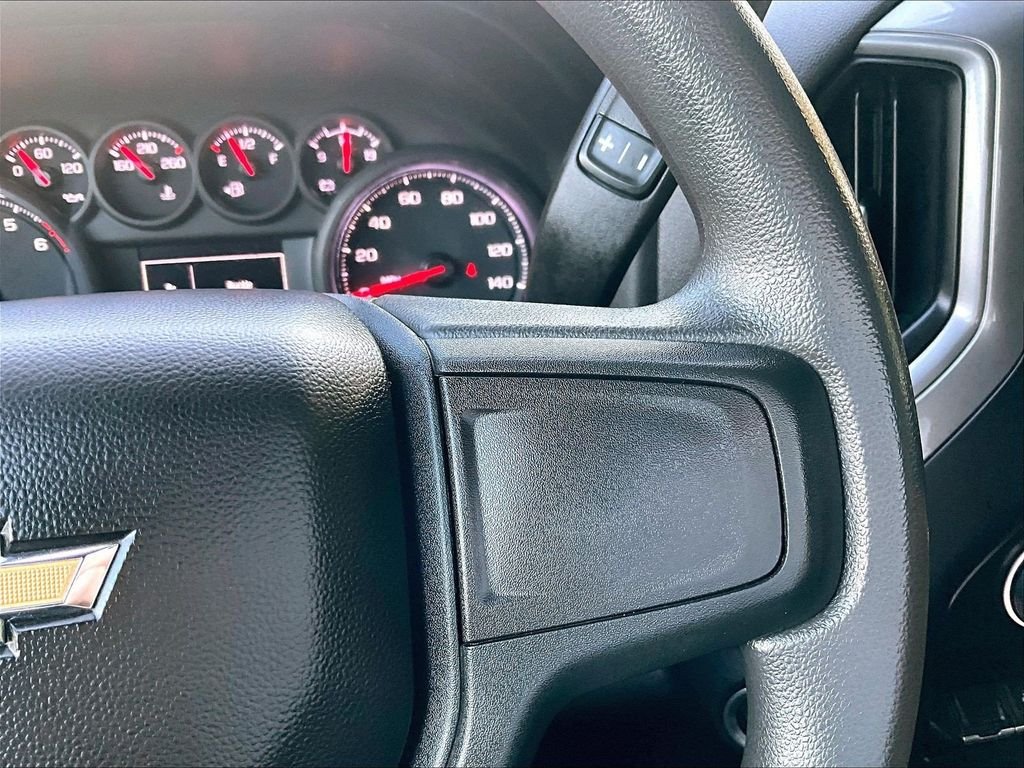 Used 2023 Blue Chevrolet Custom image 23