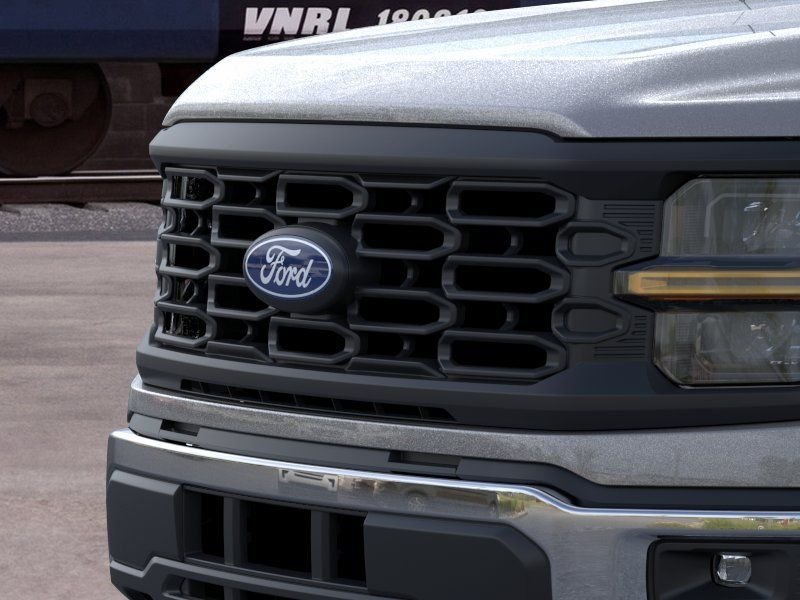 New 2026 Gray Ford XL image 17