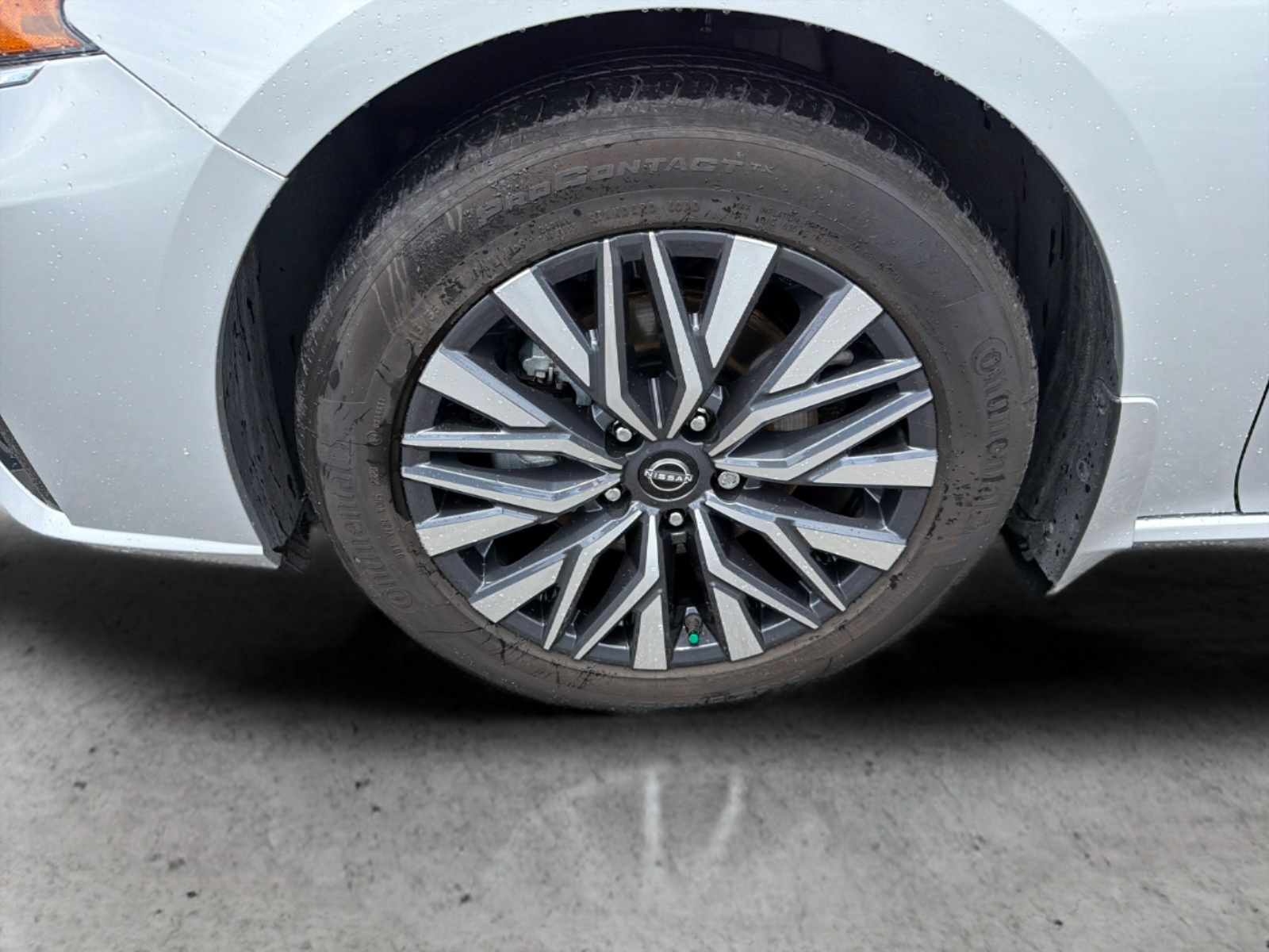 Certified Used 2023 Silver Nissan 2.5 SV image 36